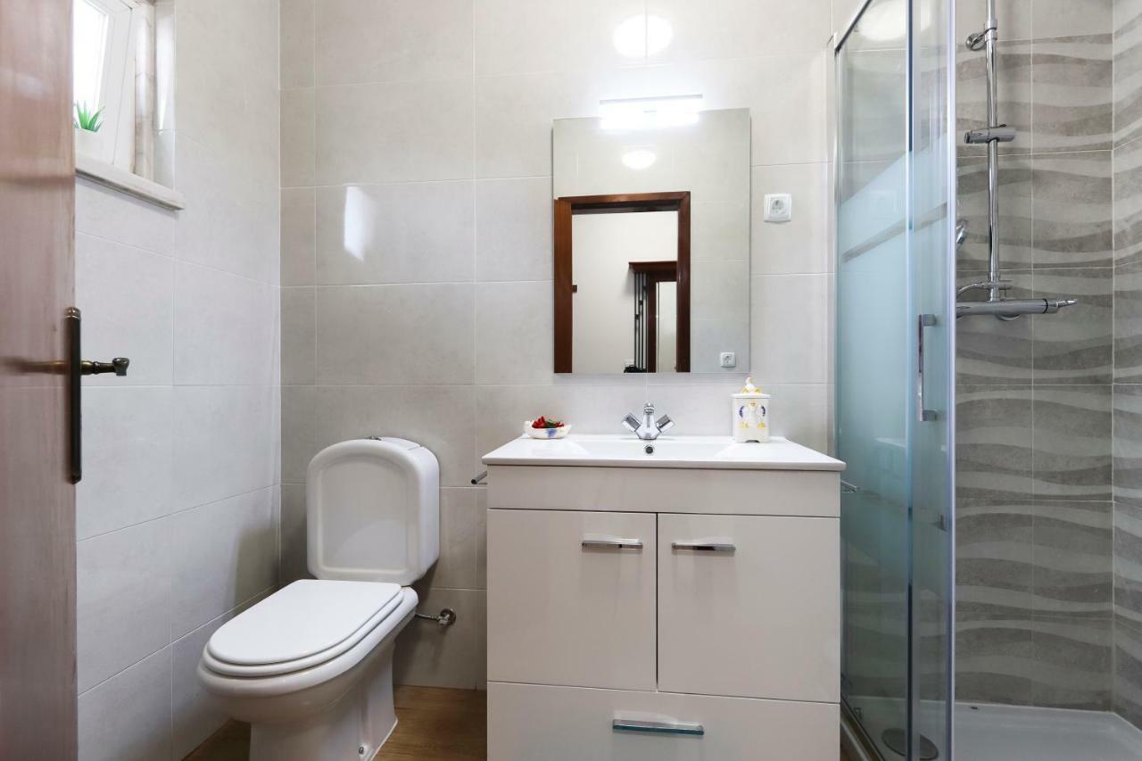 Charming Guesthouse - Sonias Houses Lisbon Exterior photo