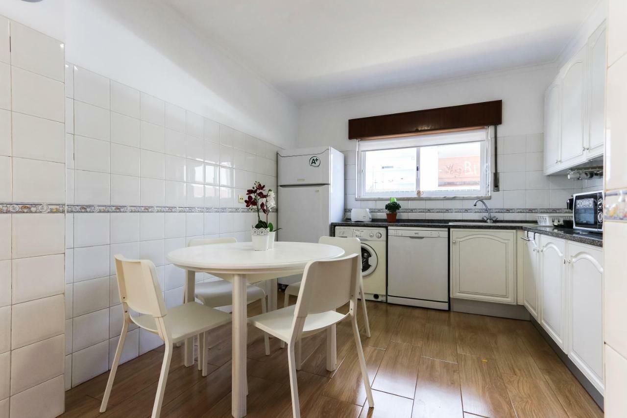 Charming Guesthouse - Sonias Houses Lisbon Exterior photo